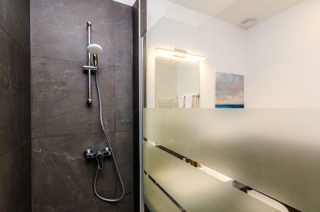 Rooms4U Дубровник Екстериор снимка
